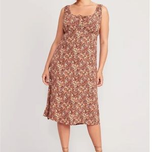 Waist Defined Sleeveless Printed Crepe Midi Dress